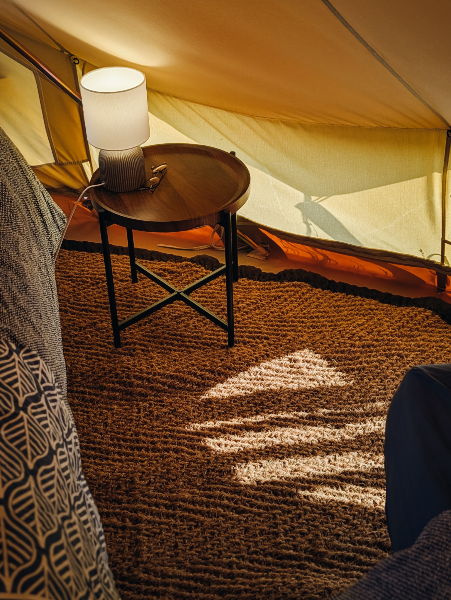 Glampingtent met privéjacuzzi at Les Secrets de la Nature — photo 13