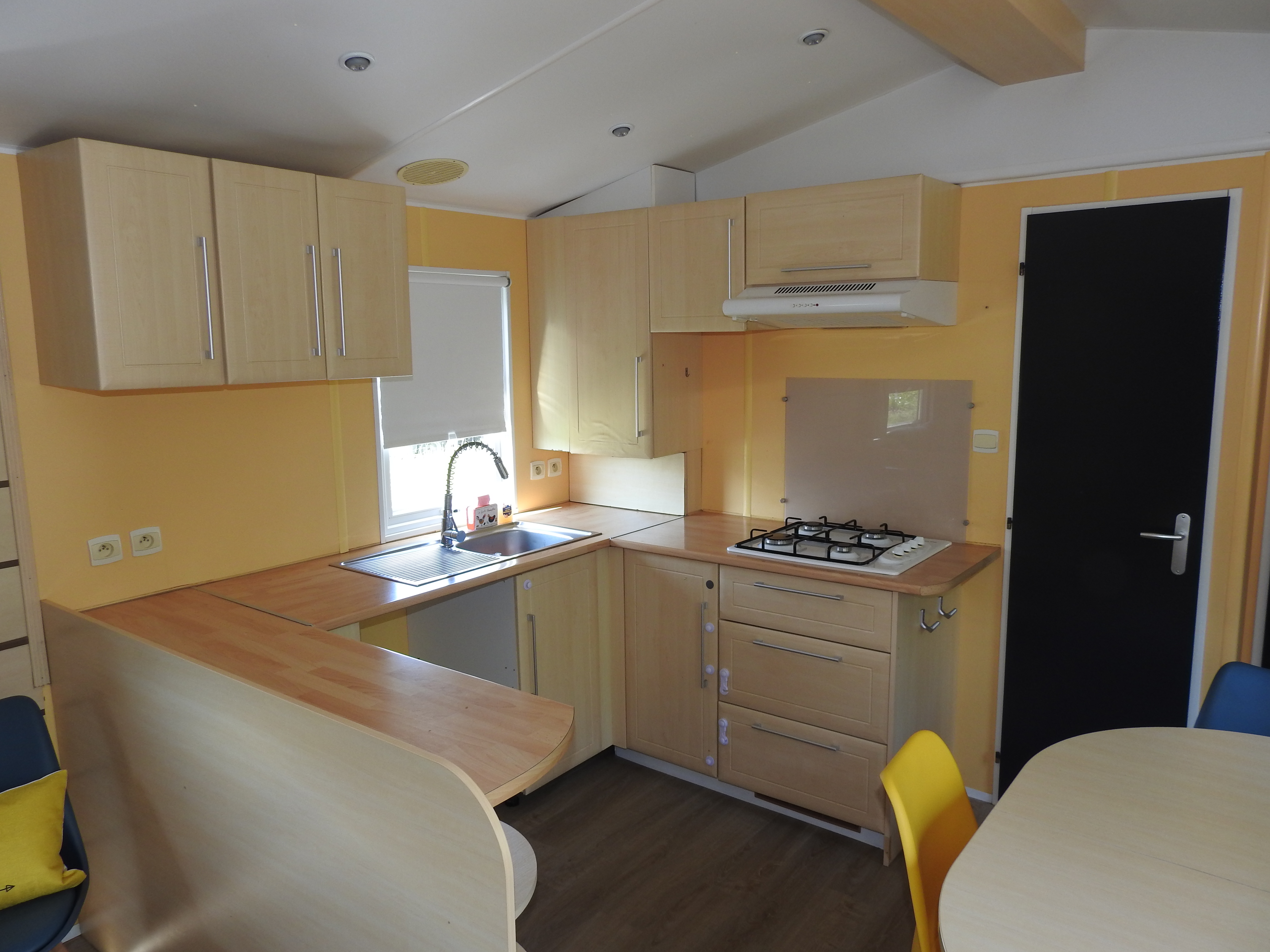 Nature mobile home with spa and air conditioning at Les Secrets de la Nature — photo 3