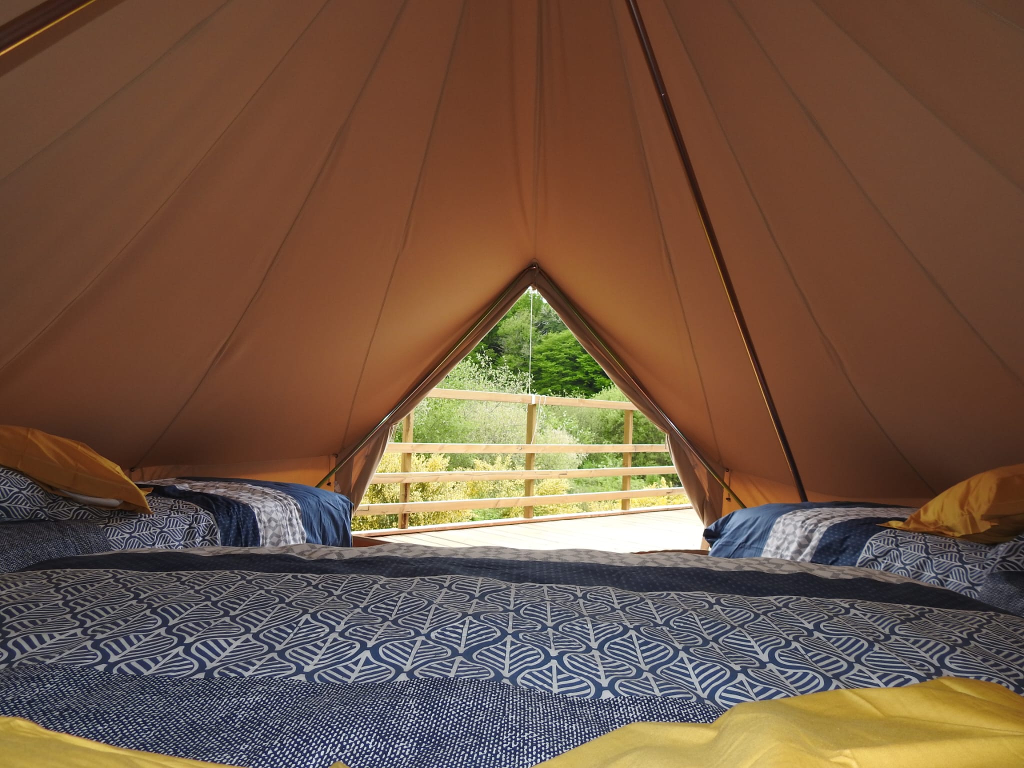 Tent aan de vijver at Les Secrets de la Nature — photo 7