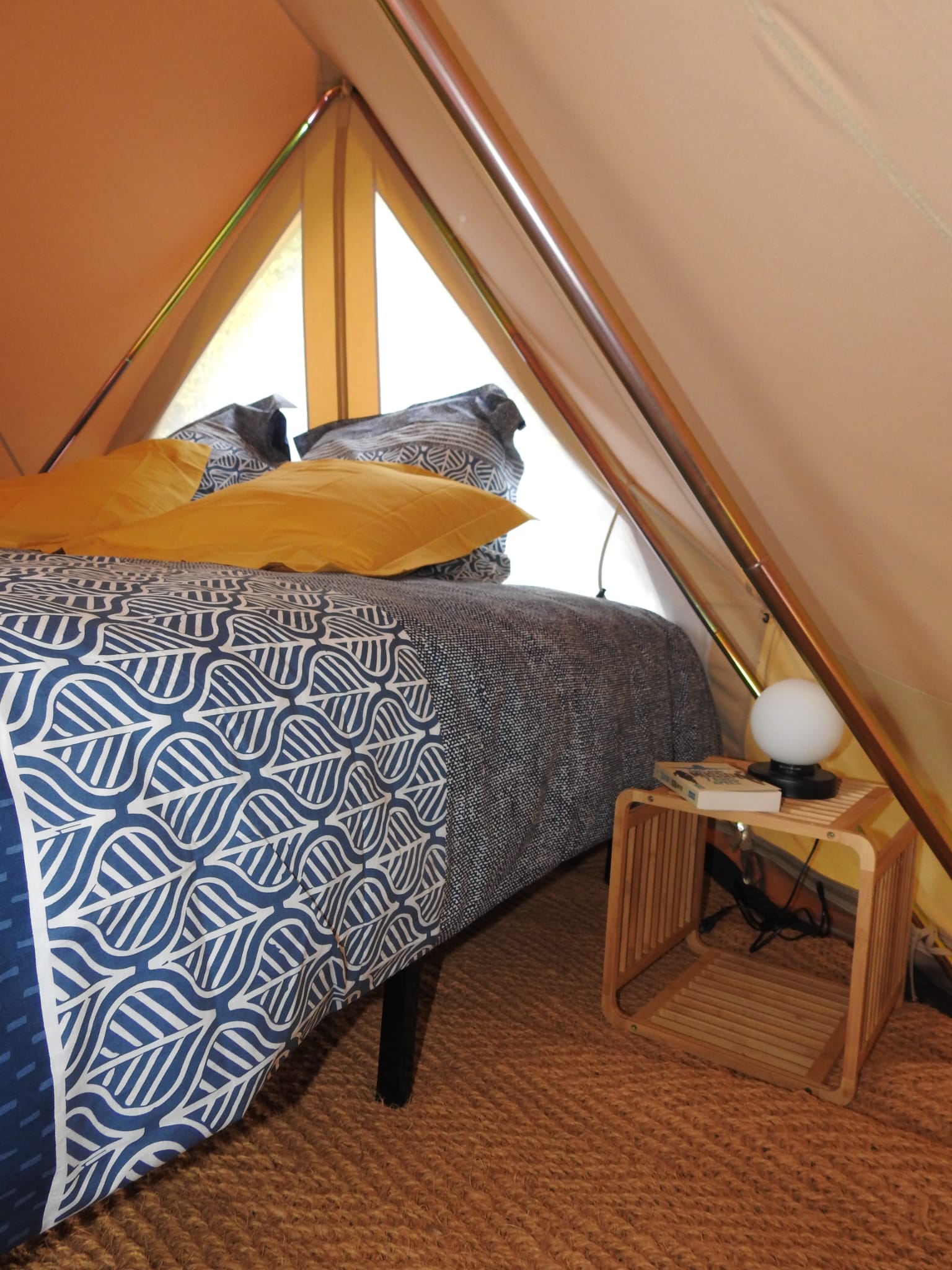 Glampingtent met privéjacuzzi at Les Secrets de la Nature — photo 10